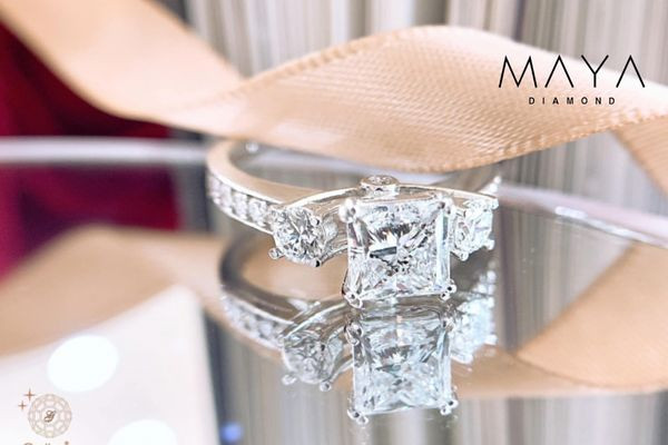 Galleria Diamond - Cửa hàng bán kim cương nuôi cấy tại Hà Nội sang trọng