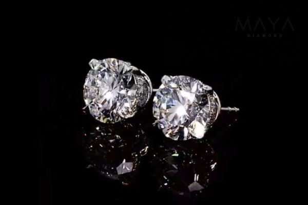 Bông tai tôn phong cách