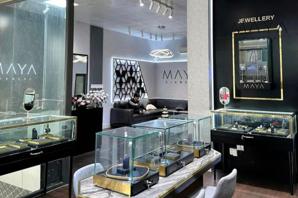 Cửa hàng Maya Diamond