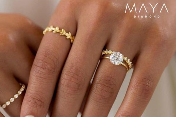 mẫu nhẫn đính hôn kim cương tại nhà Maya Diamond