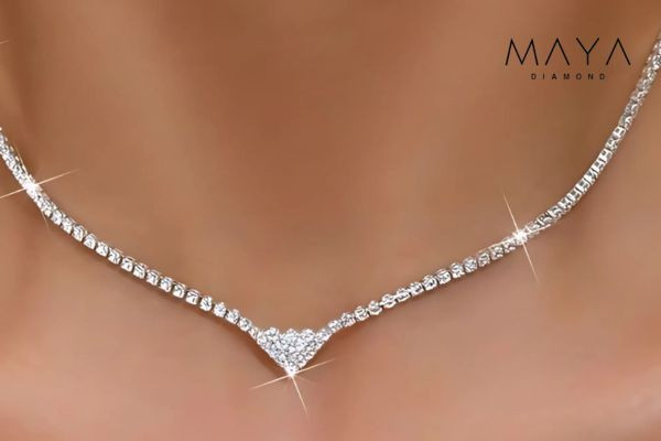 Dây chuyền tennis dáng V