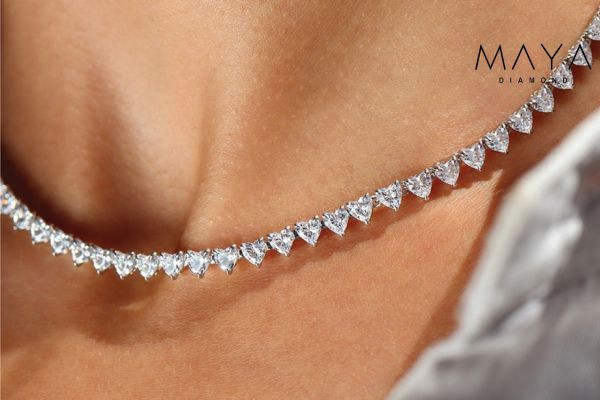 Các mẫu dây chuyền kim cương moissanite giá tốt