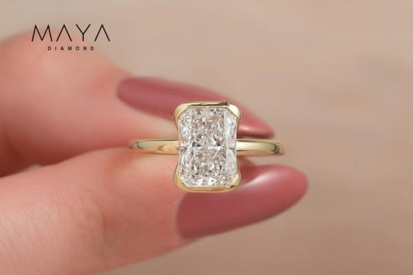 Kim cương nhân tạo có giống kim cương thật không?