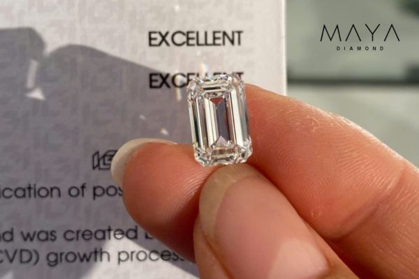 Giác cắt Excellent giúp viên đá lấp lánh rực rỡ