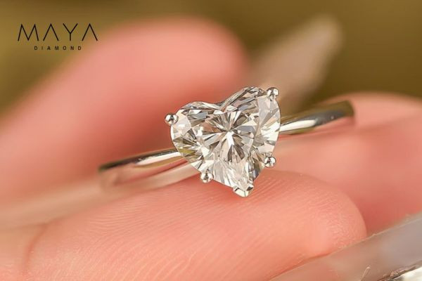 Kim cương nhân tạo đang trở thành xu hướng hiện nay