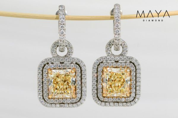 Bông tai kim cương màu vàng