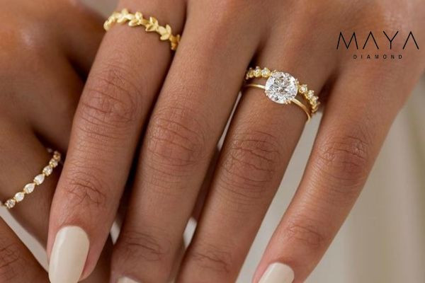 Đặc điểm và vẻ đẹp của kim cương mỹ moissanite 