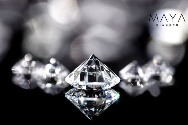 Kim cương nhân tạo Moissanite - Kim cương nhân tạo có bao nhiêu loại?