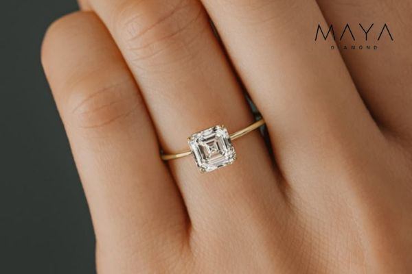 Nhẫn Solitaire truyền thống