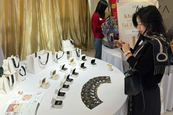 Đa dạng mẫu mã với mức giá hợp lý