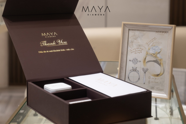 Mua nhẫn kim cương ở đâu uy tín?