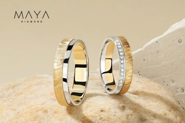 Nhẫn cưới hai tông vàng kim cương nhân tạo