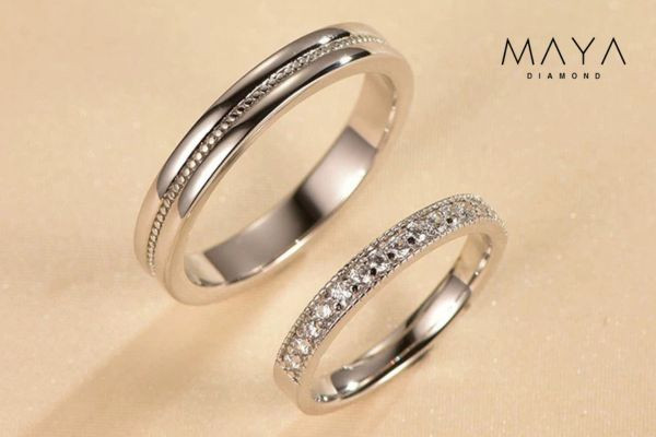 Nhẫn cưới vàng trắng kim cương