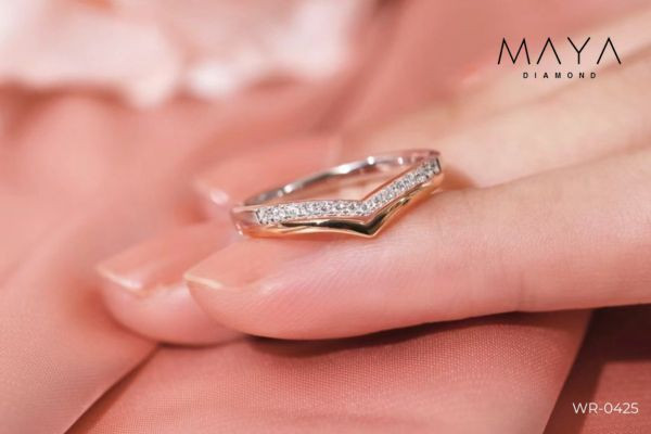 Mẫu nhẫn kim cương 2 màu