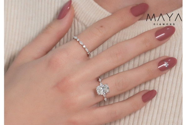 Nhẫn kim cương dáng Cushion cut - Lựa chọn tinh tế cho môi trường công sở