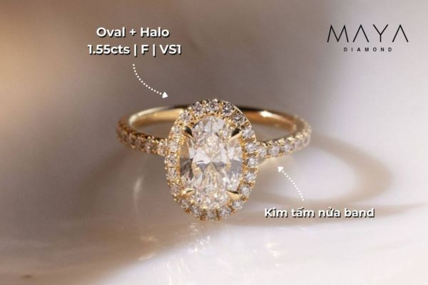 Nhẫn Oval kiểu Halo