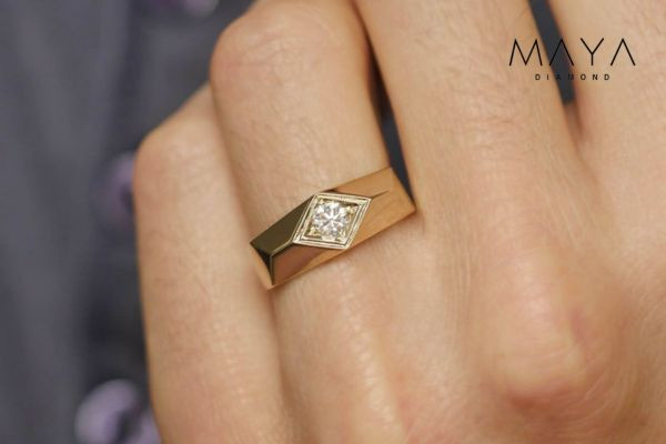 Chọn size kim cương vừa đủ