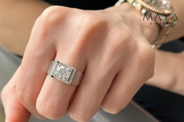 Nhẫn kim cương nam thời thượng – Tuyên ngôn phong cách phái mạnh