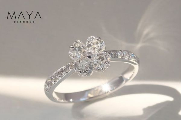 Nhẫn kim cương nuôi cấy kiểu pavé là gì? 