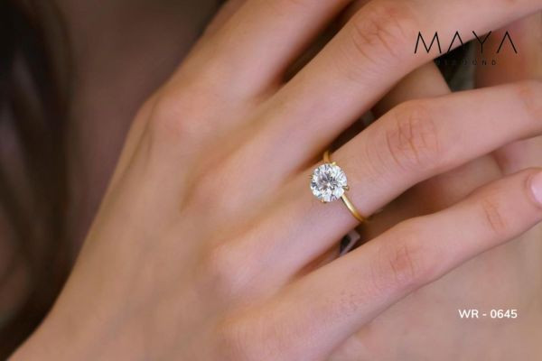 Nhẫn kim cương có thể đeo hàng ngày