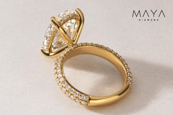 Nhẫn kim cương mang ý nghĩa về sự tròn đầy