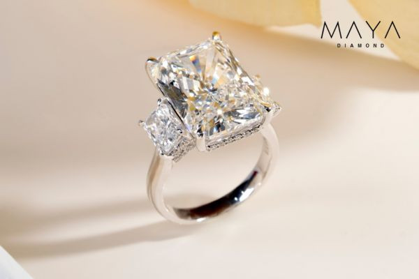 Kim cương luôn chiếm một vị trí độc tôn