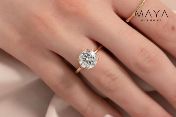 Nhẫn kim cương thiết kế solitaire