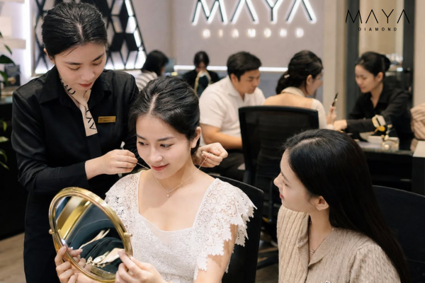 Tiêu chí đánh giá một showroom kim cương uy tín