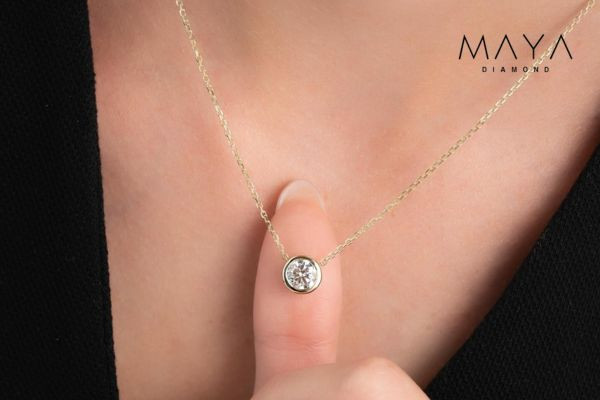 Thiết kế trang sức kim cương dễ thương tặng bạn gái