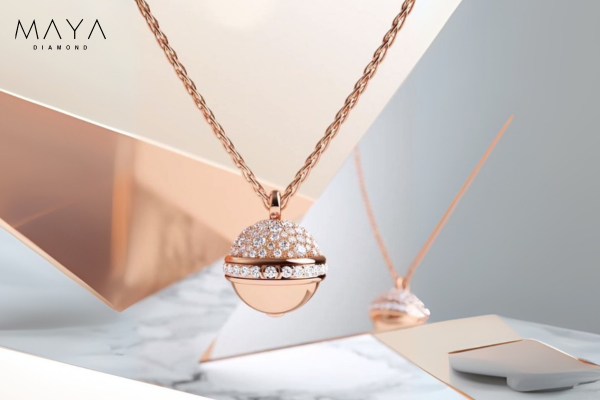 Sức hút của sắc hồng lãng mạn trong mùa hè